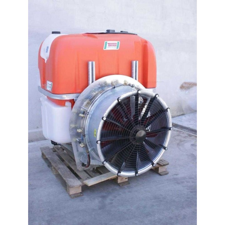 TORNADO UN600/71/700 traktorikäyttöinen atomisaattori, 600 l, 700 mm, 71 l/min