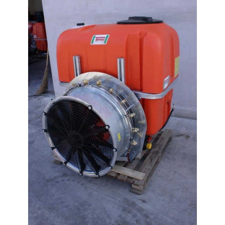 TORNADO UN600/71/700 traktorikäyttöinen atomisaattori, 600 l, 700 mm, 71 l/min
