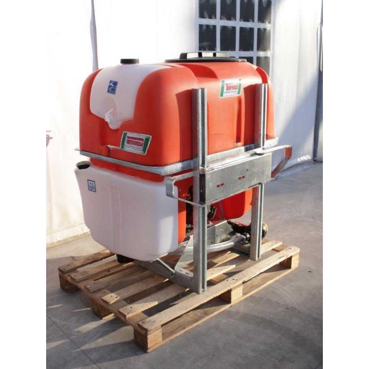 Tornado TOSCANA TO300/41 traktorikäyttöinen ruiskutusyksikkö, 300 l, 38 l/min, 40 bar