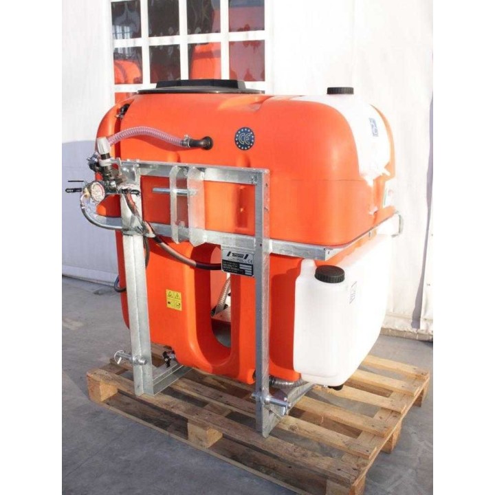 Tornado TOSCANA TO300/41 traktorikäyttöinen ruiskutusyksikkö, 300 l, 38 l/min, 40 bar
