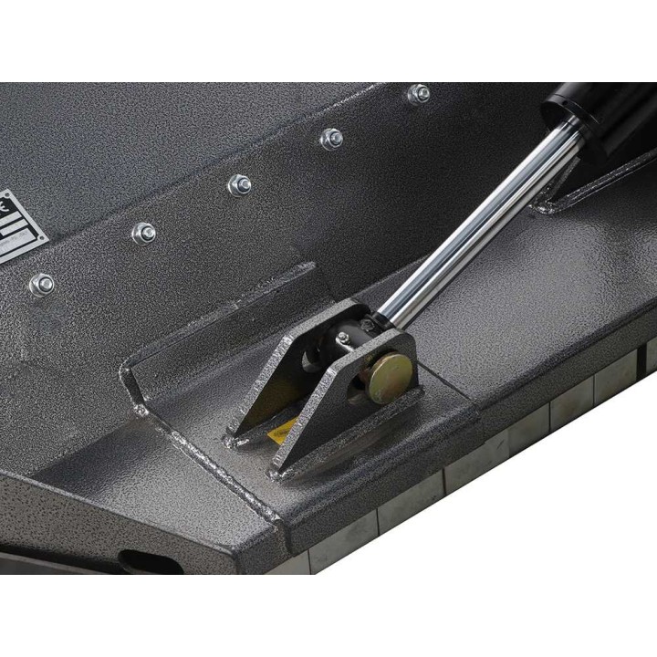BlackStone BP-LA 150 Hydro sivuvarsikone traktoriin, 150 cm, 50–55 HP