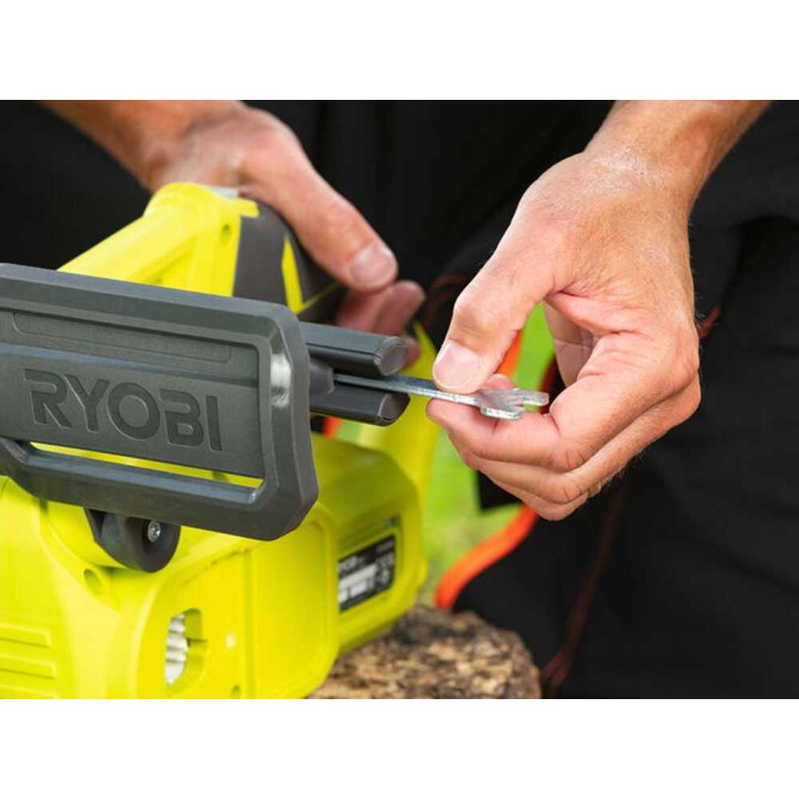 Ryobi RY18CS20A-125 akkuketjusaha, 20 cm, 18 V, 2,5 Ah akku