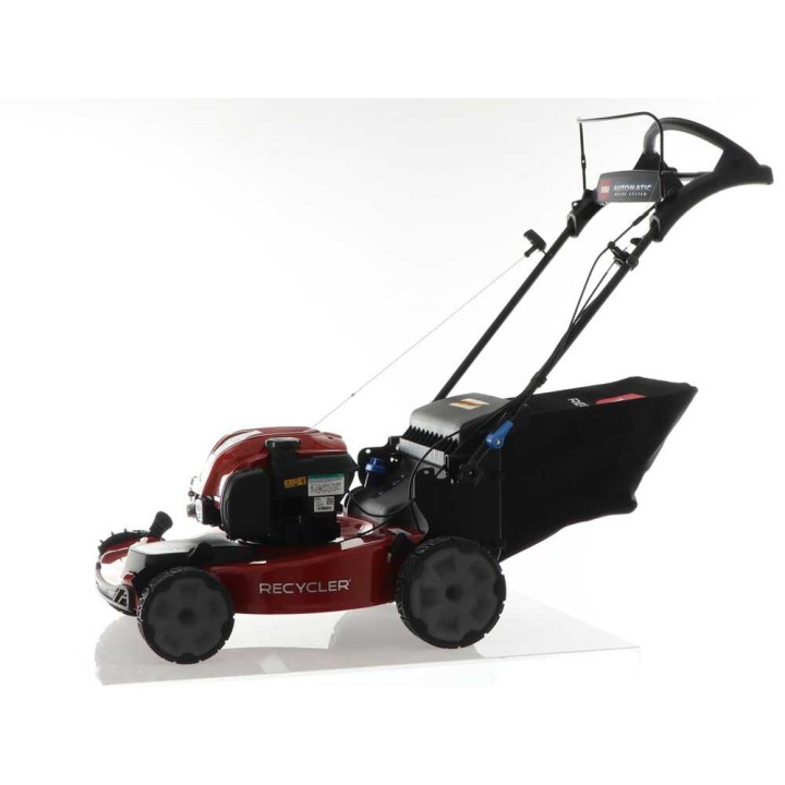 Toro TO-21771 Recycler -ruohonleikkuri, 55 cm, Briggs & Stratton 675EXi