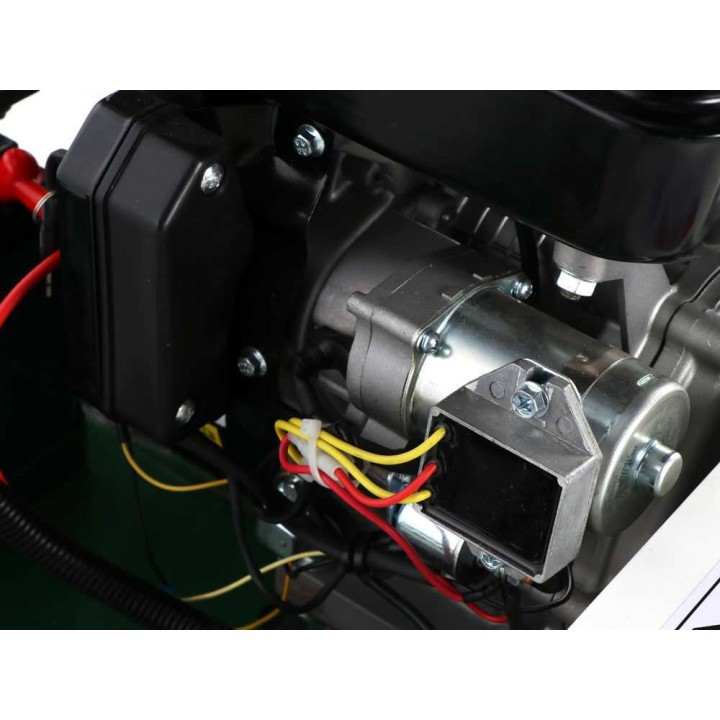 GreenBay DIG BSE-600 ketjukaivuri, Briggs&Stratton XR2100, 13,5 HP