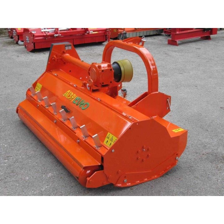 PF 180 raskaan sarjan traktorimurskain, 180 cm työleveys, 55–60 HP