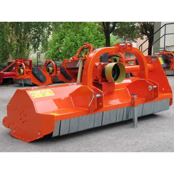 PF 180 raskaan sarjan traktorimurskain, 180 cm työleveys, 55–60 HP