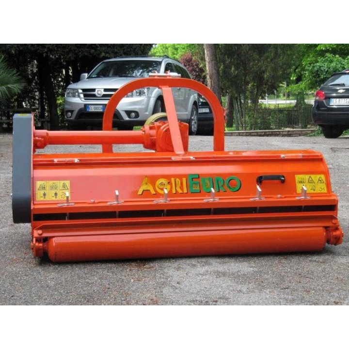 MF 120 traktorimurskain, 120 cm, 30–35 HP, nivelakseli