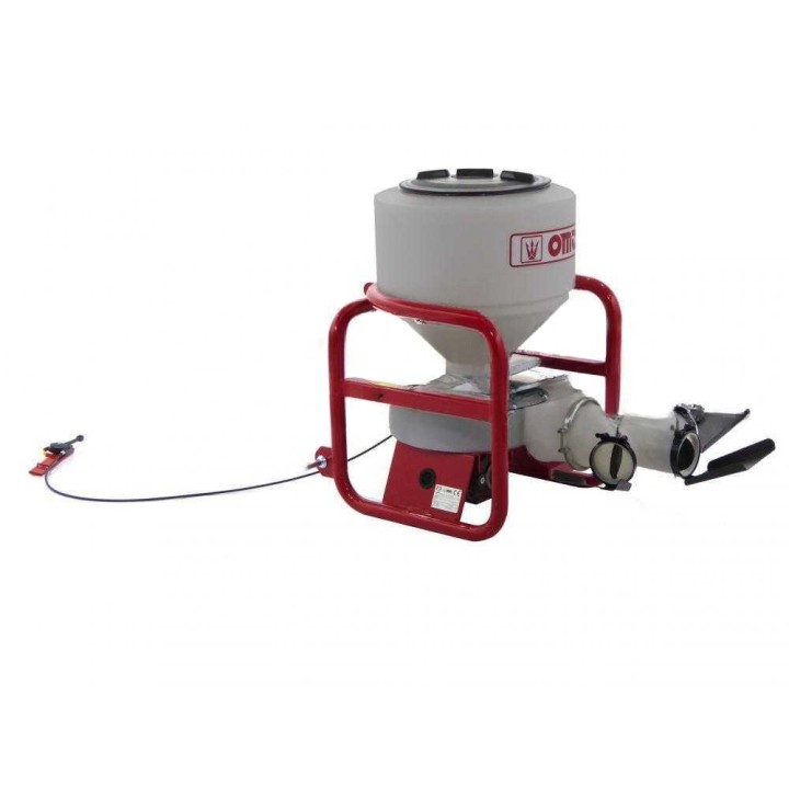 OMA Duster 140 traktorikäyttöinen jauhelevitin, 100 l, 3 ulostuloa