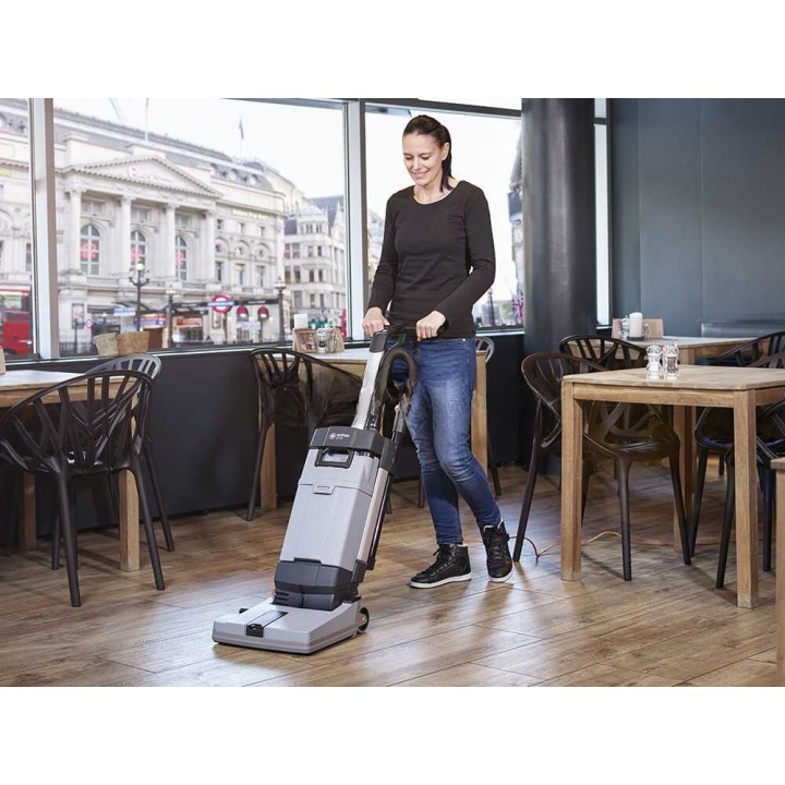 Nilfisk SC100 E lattianpesukone, 800 W, 31 cm