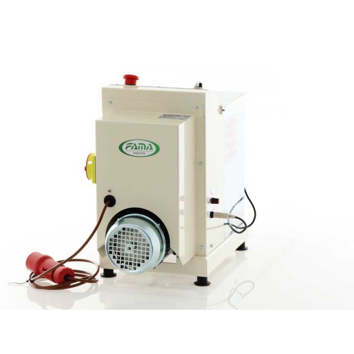 Fama Industrie Grande pastakone pastaleikkurilla, kolmivaiheinen, 750 W, 400 V