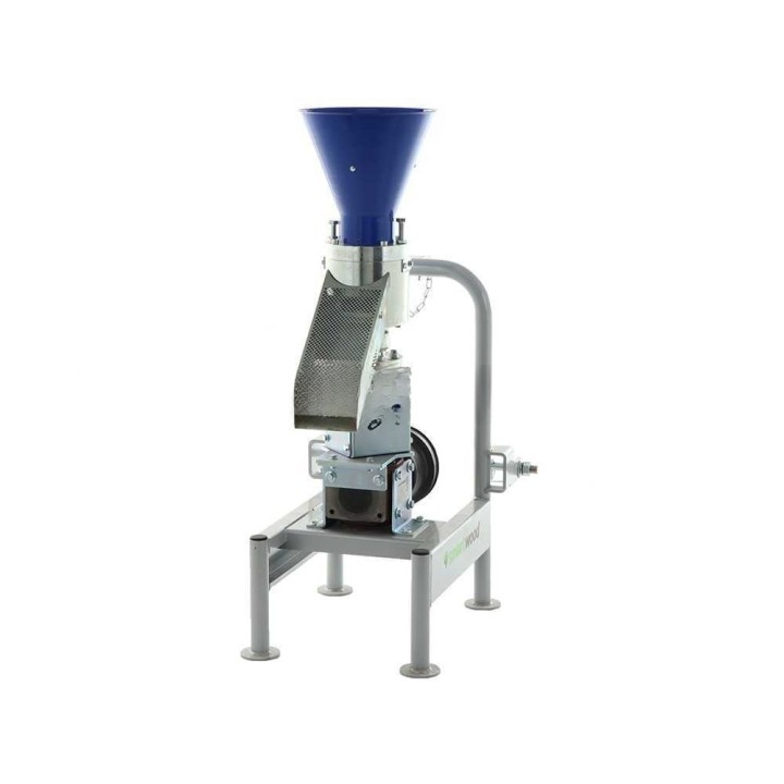Smartwood PLT-100 PTO -pellettikone traktorikäyttöön, 60–70 kg/h, 6 mm