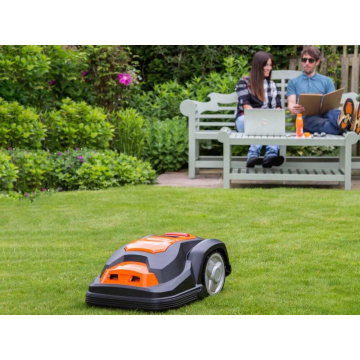 Yard Force SA650B robot-ruohonleikkuri, 28 V, 650 m²