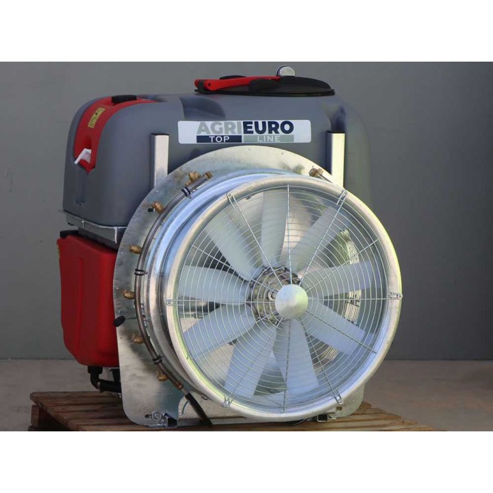 Gray 300/70 sumuruiskutin traktoriin, 300 l, 700 mm, AR-713-pumppu