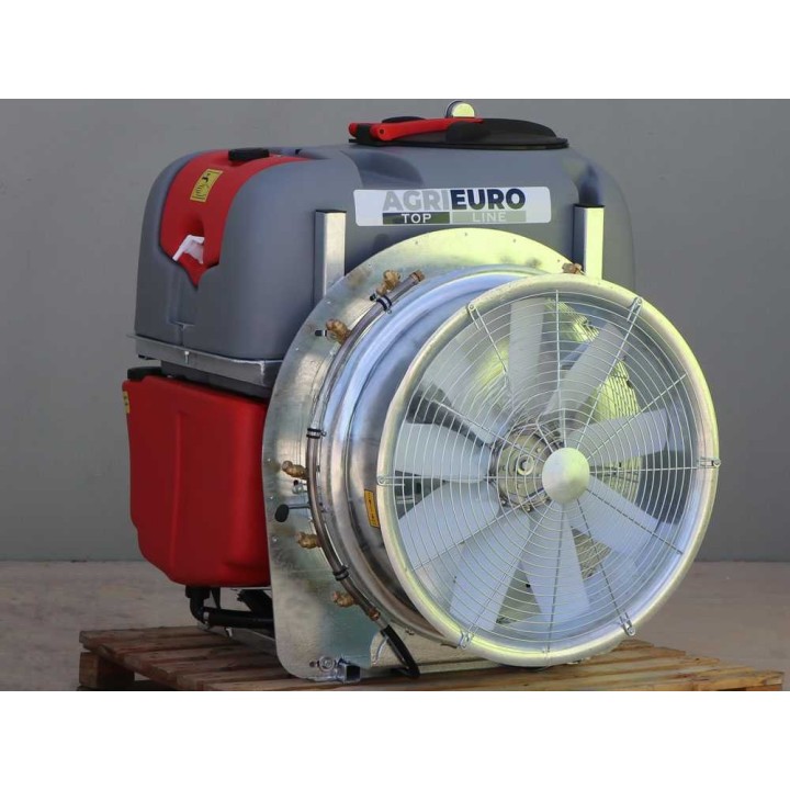 Gray 300/70 sumuruiskutin traktoriin, 300 l, 700 mm, AR-713-pumppu