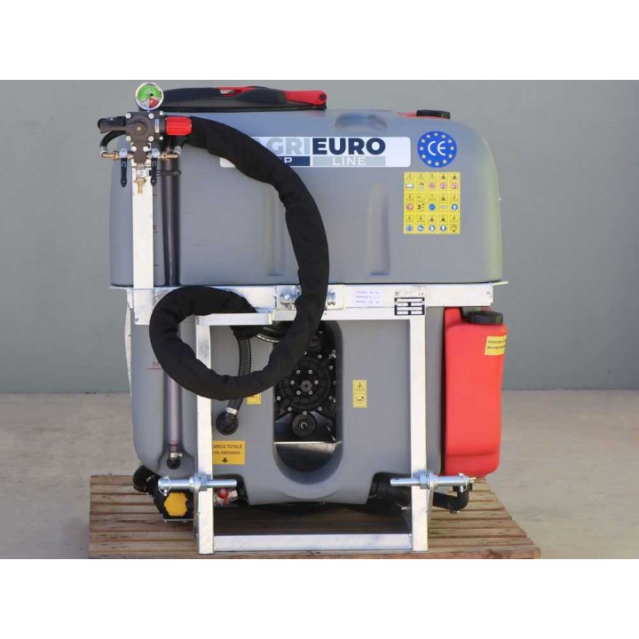 Gray 300/70 sumuruiskutin traktoriin, 300 l, 700 mm, AR-713-pumppu