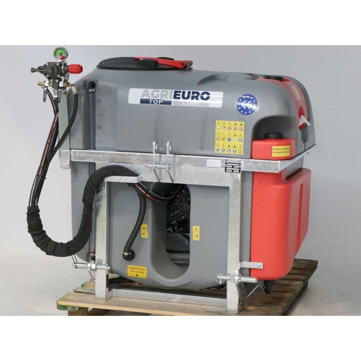 Gray 400/70 sumuruisku traktoriin, 400 l, 700 mm, AR-713-pumppu