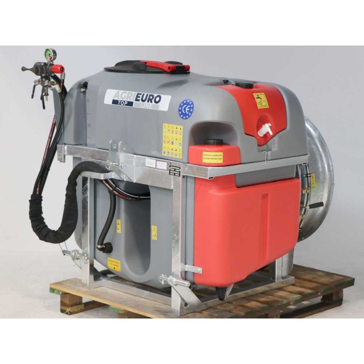 Gray 400/70 sumuruisku traktoriin, 400 l, 700 mm, AR-713-pumppu