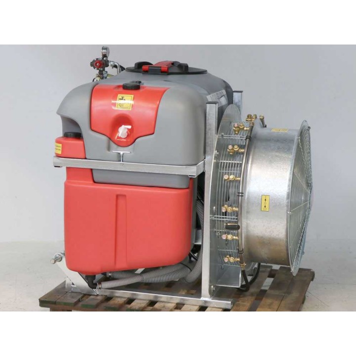 Gray 600/70 -sumutinsuojain traktoriin, 600 l, AR-713, 700 mm