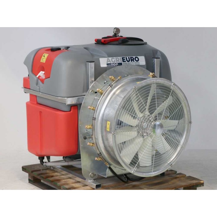 Gray 600/70 -sumutinsuojain traktoriin, 600 l, AR-713, 700 mm